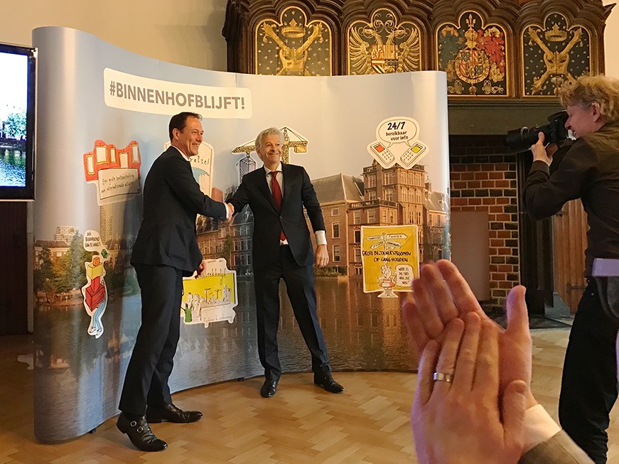 De bijeenkomst vond plaats in het grafelijk zalencomplex en voormalige paleis der Graven van Holland in het midden van het Binnenhof in Den Haag, met name bekend van de Ridderzaal